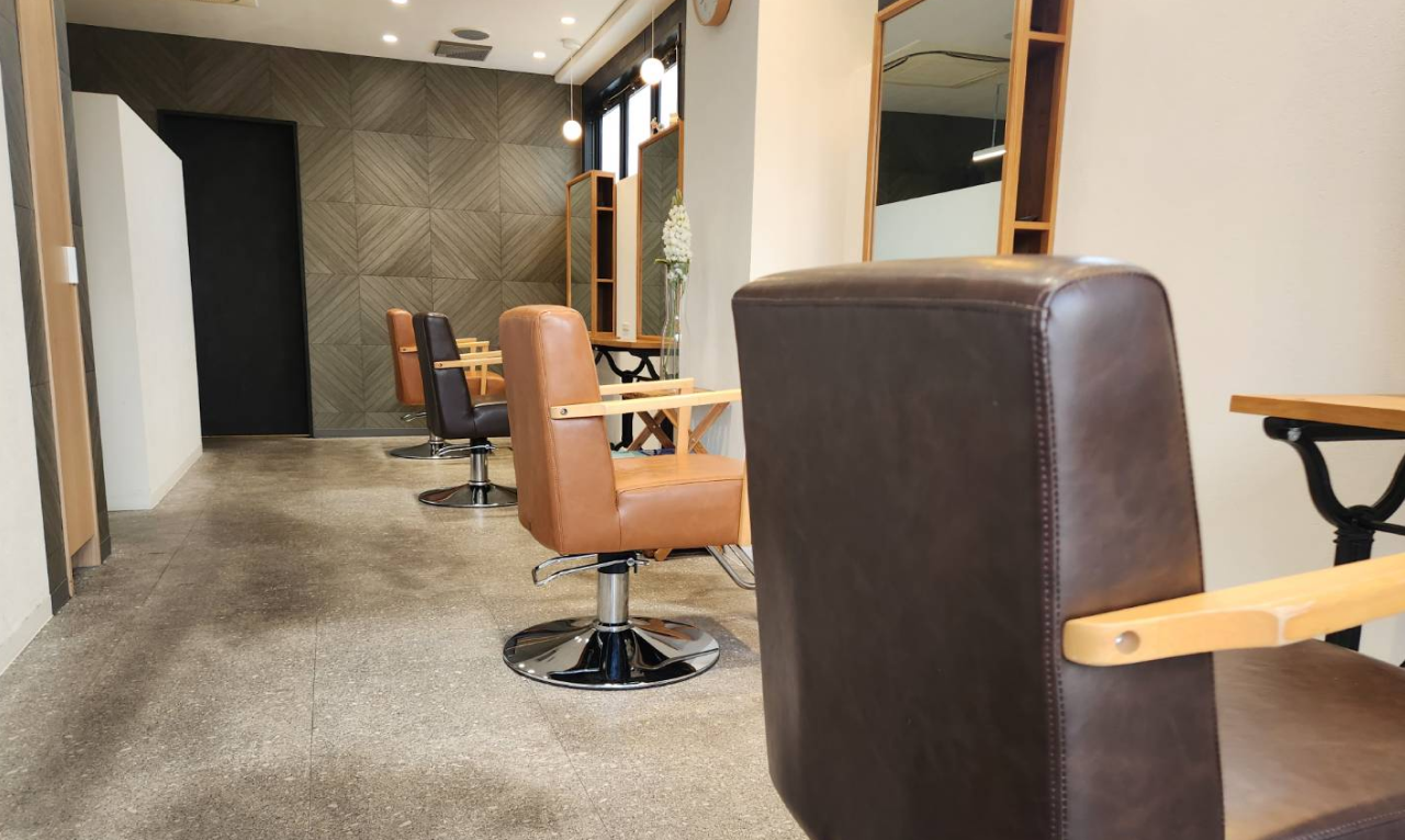 埼玉県所沢市で美容室「seh（シー）」店内